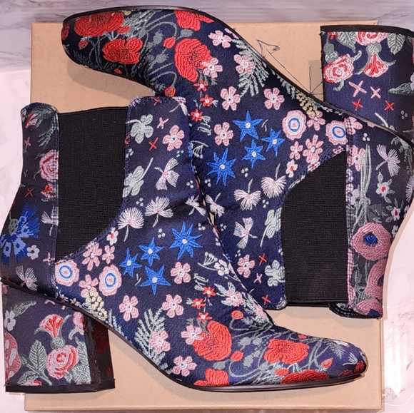 Indigo Rd. Multi Fabric Bootie Sz 10 - Picture 2 of 6